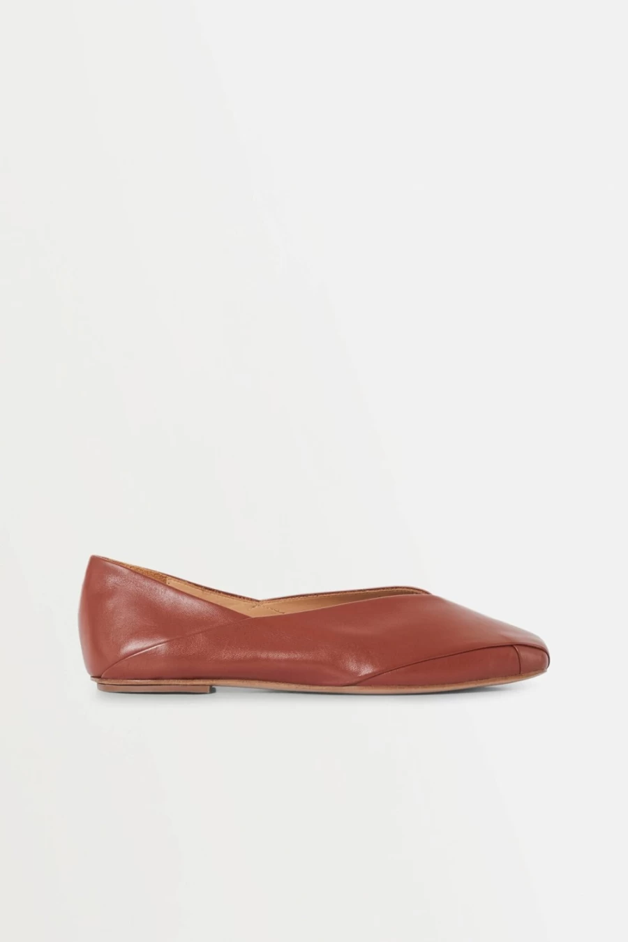 Rodebjer Women's Chestnut Ylena Flats – Stylish & Comfortable Loafers